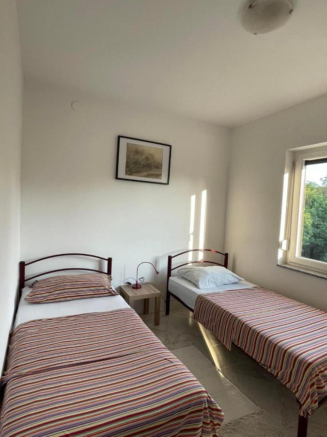 Apartman Kacic Sveti Ivan Dobrinjski Exterior photo