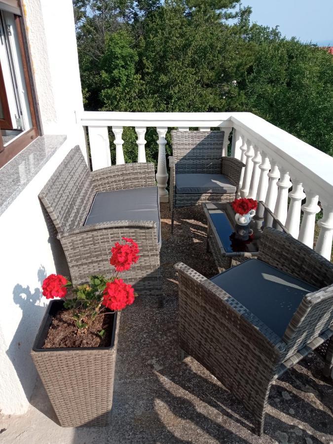 Apartman Kacic Sveti Ivan Dobrinjski Exterior photo